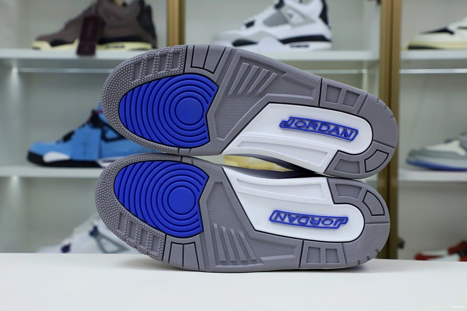 JORDAN AIR RETRO 'RACER (CT8532-145) 3 BLUE' 1224